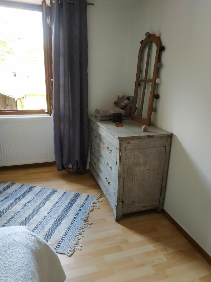 Chez Sylvie, chambre calme Saint-Leon-sur-Vezere Exterior foto